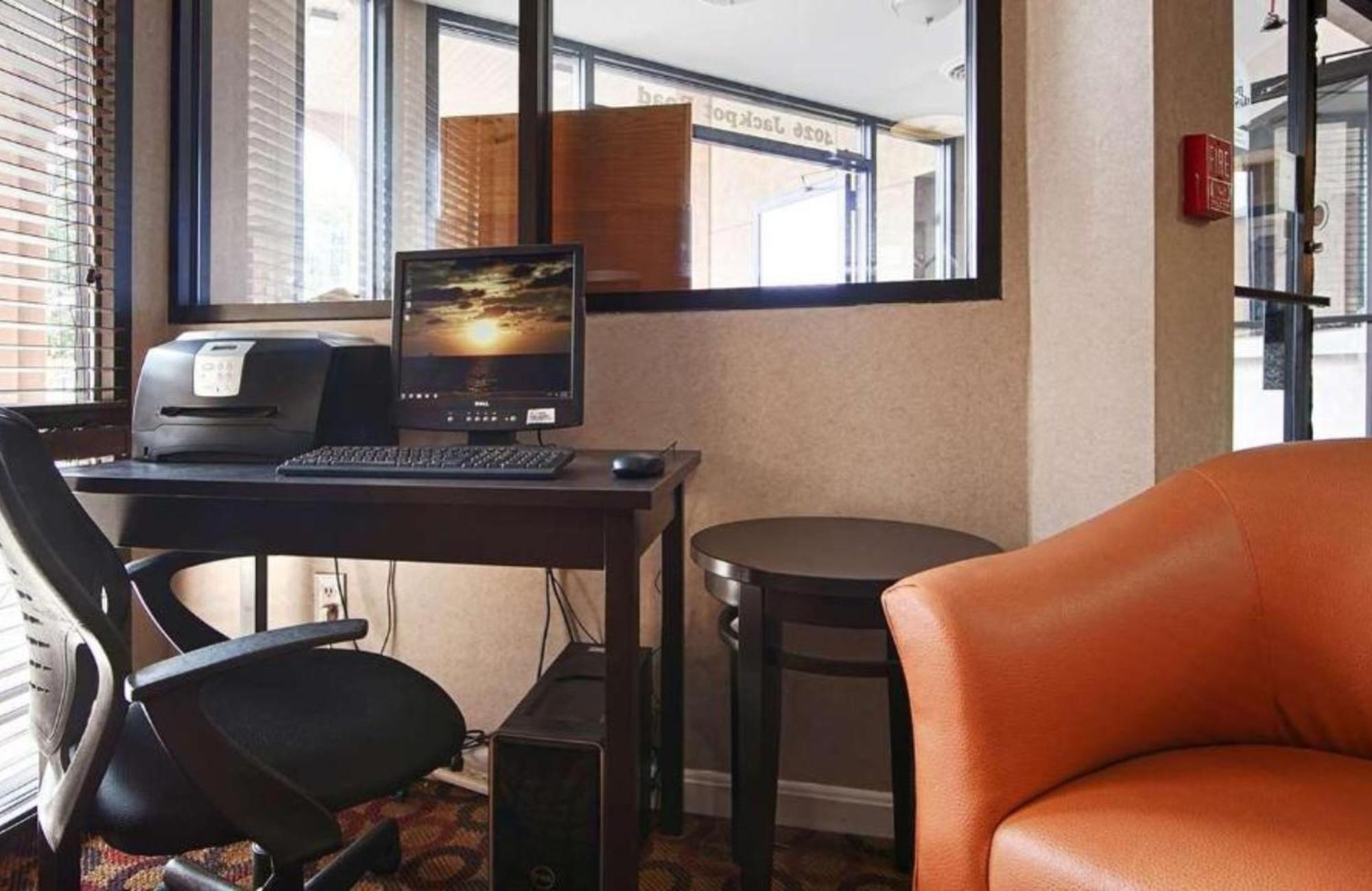 Best Western Executive Inn Ґров-Сіті Екстер'єр фото