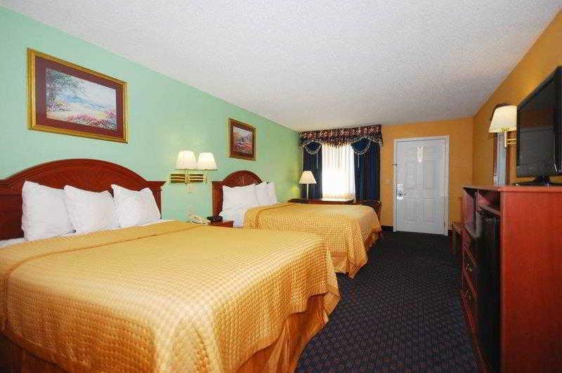 Best Western Executive Inn Ґров-Сіті Номер фото